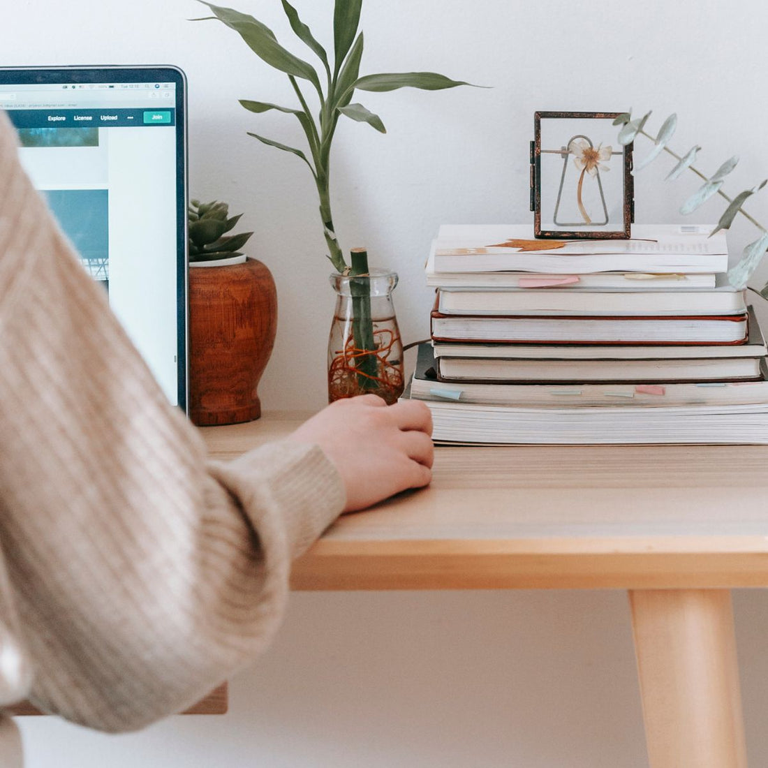 Why Following Your Intuition Beats Following the Herd (Especially for ADHD Entrepreneurs)